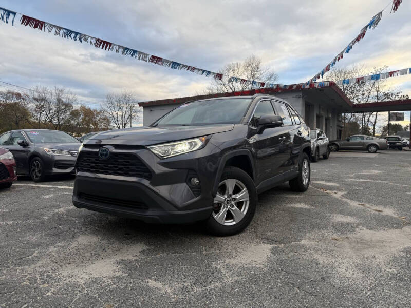 2020 Toyota RAV4 Hybrid XLE