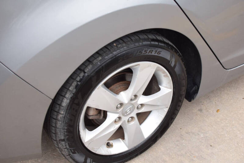 2012 Hyundai Elantra GLS