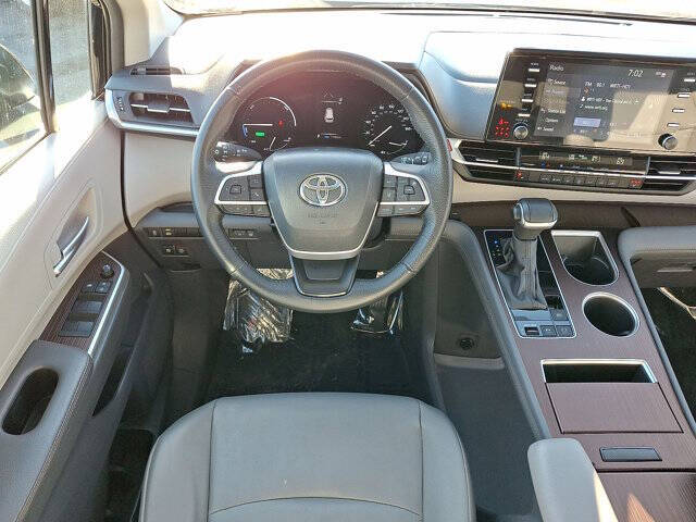 2024 Toyota Sienna