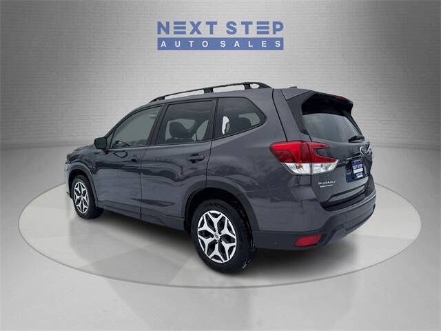2022 Subaru Forester Premium