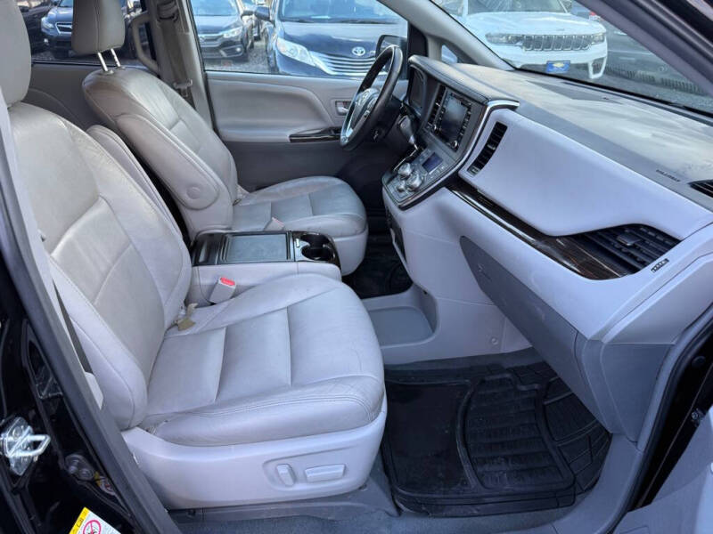 2019 Toyota Sienna