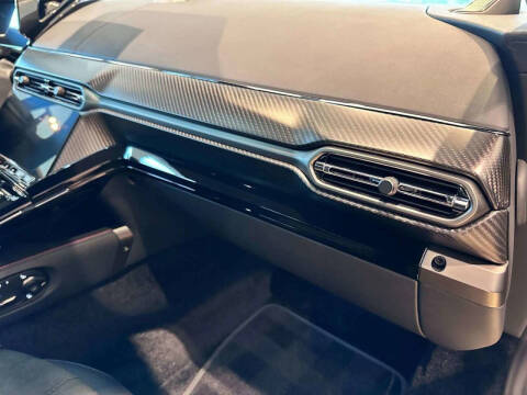 2025 Aston Martin Vantage