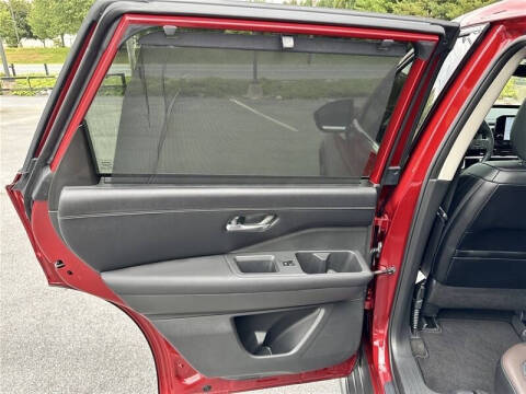 2023 Nissan Pathfinder Platinum