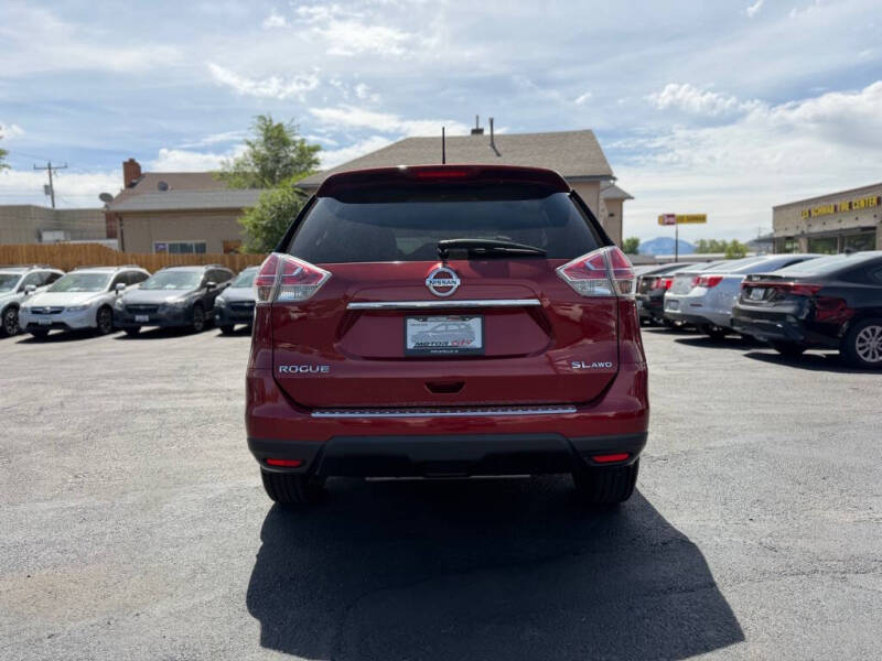2015 Nissan Rogue