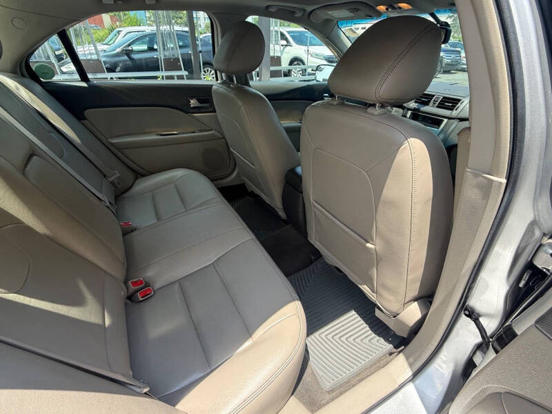 2012 Ford Fusion SEL