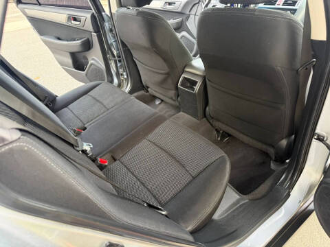 2016 Subaru Outback 2.5i Premium