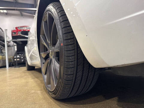 2020 Tesla Model 3 Performance