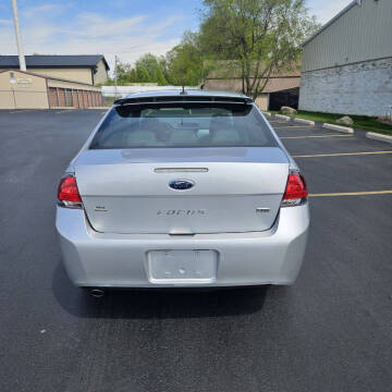 2010 Ford Focus SES