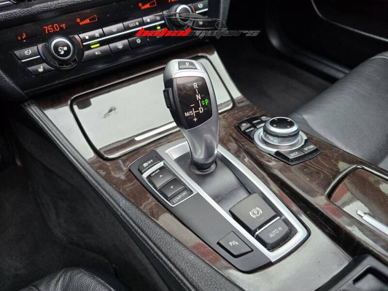 2011 BMW 5 Series 535i