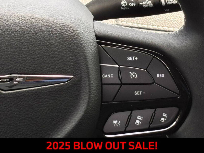 2025 Chrysler Pacifica Limited