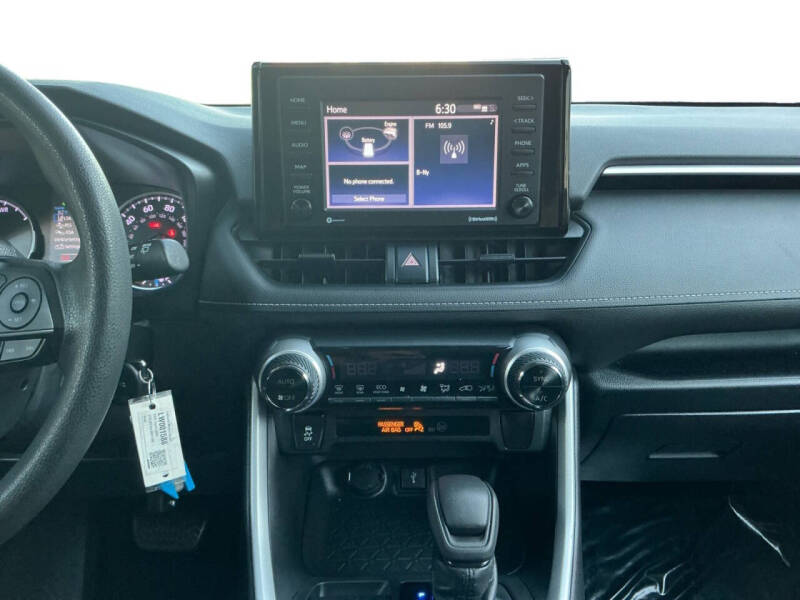 2020 Toyota RAV4 Hybrid LE