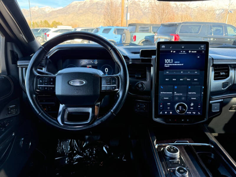 2023 Ford Expedition Platinum