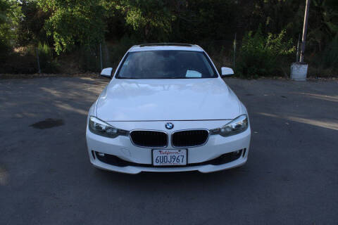 2012 BMW 3 Series 328i