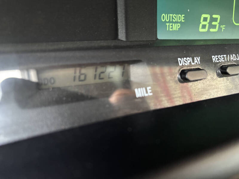 2004 Toyota Avalon XLS