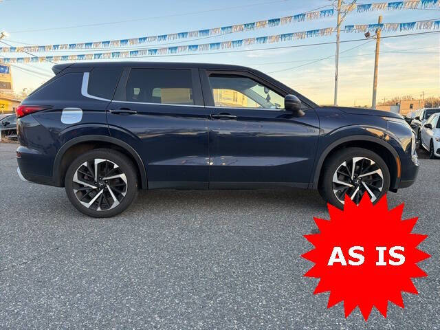 2022 Mitsubishi Outlander SE