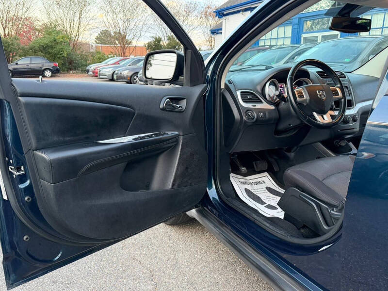 2013 Dodge Journey American Value Package