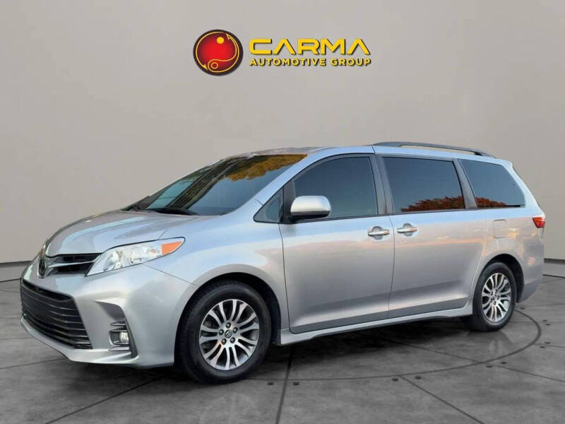 2018 Toyota Sienna XLE 8-Passenger