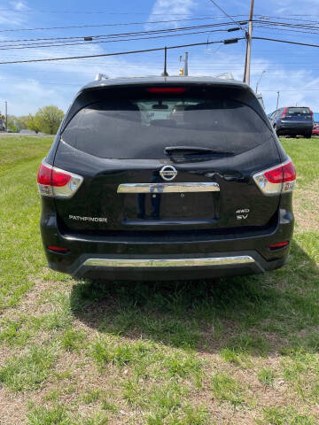 2014 Nissan Pathfinder SV