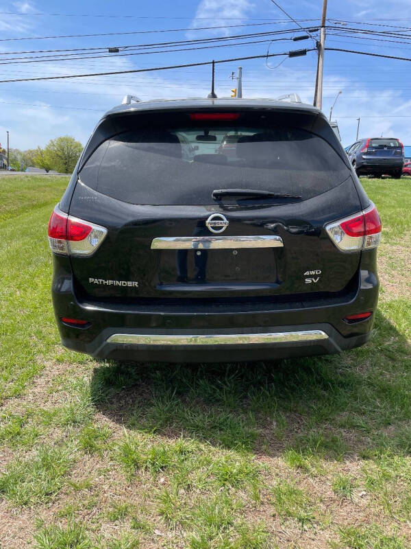 2014 Nissan Pathfinder SV