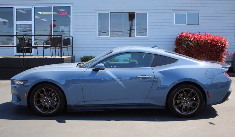 2024 Ford Mustang EcoBoost Premium