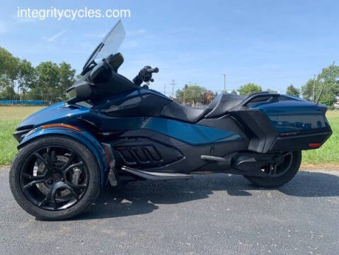 2021 Can-Am Spyder® RT SE6