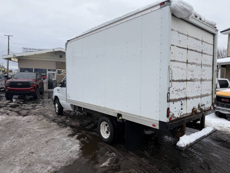 2013 Ford E-Series E-350 SD