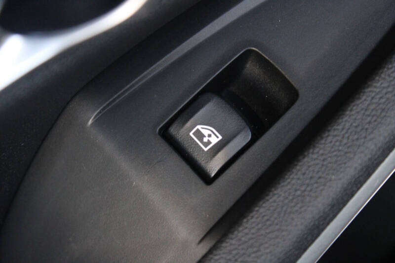 2021 BMW 3 Series 330i