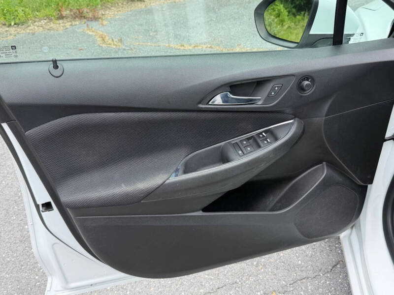 2017 Chevrolet Cruze LT Auto