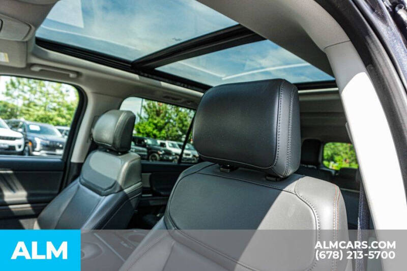 2025 Ford Expedition MAX Active