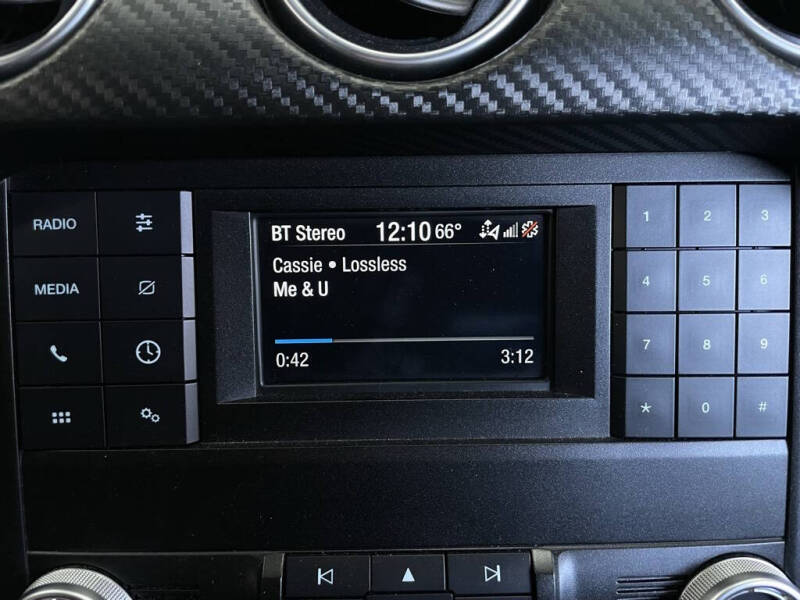 2020 Ford Mustang EcoBoost