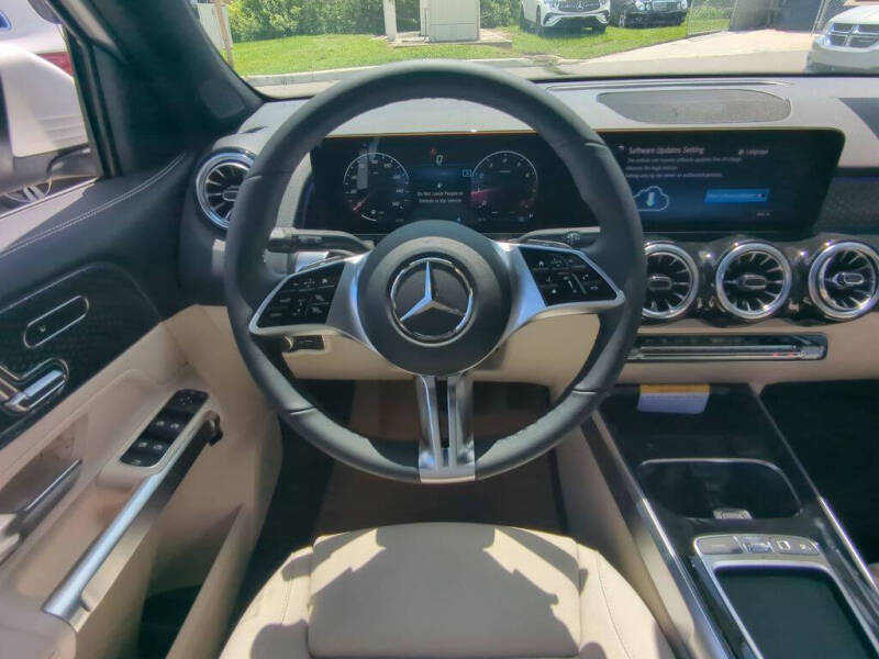 2025 Mercedes-Benz GLB GLB 250