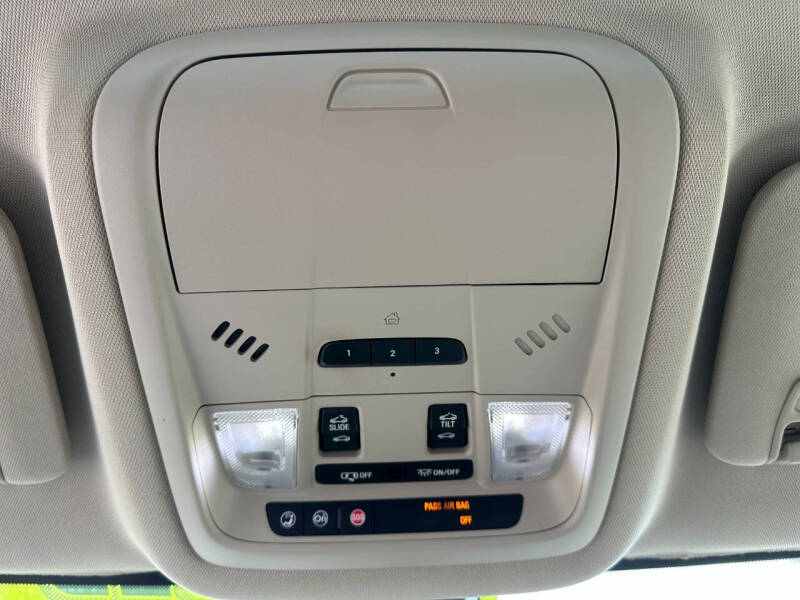 2019 GMC Acadia Denali