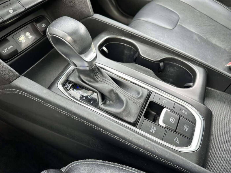 2019 Hyundai Santa Fe Limited 2.4L