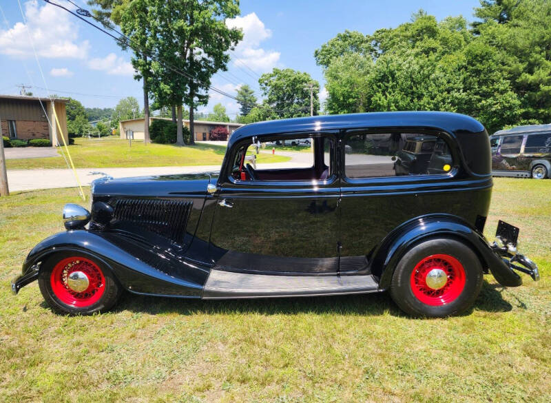 1934 Ford Tudor