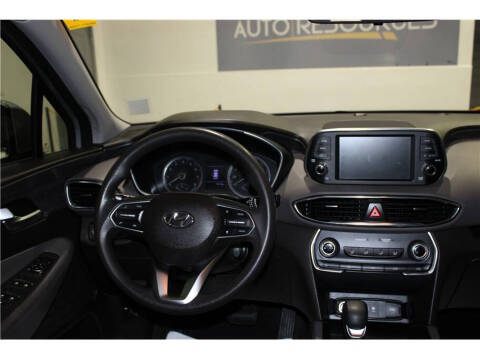 2020 Hyundai Santa Fe SE