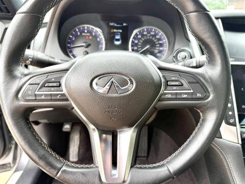 2017 Infiniti Q60 2.0T Premium