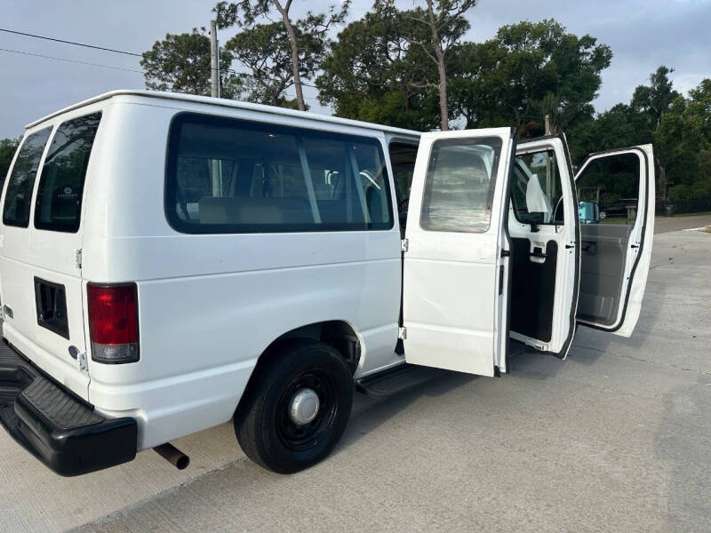2006 Ford E-Series E-150 XL