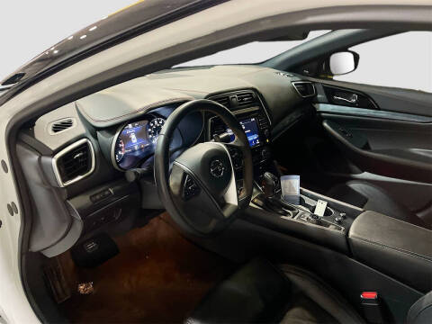 2023 Nissan Maxima 3.5 SR