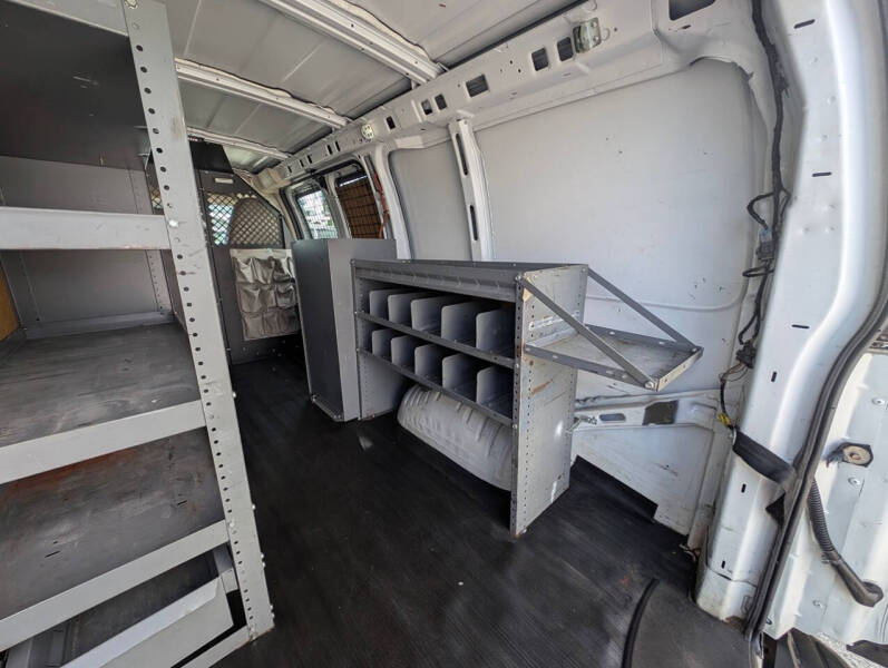 2011 Chevrolet Express 2500