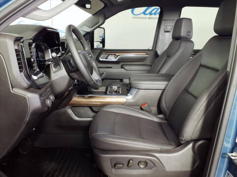 2025 Chevrolet Silverado 2500HD