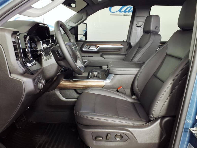 2025 Chevrolet Silverado 2500HD