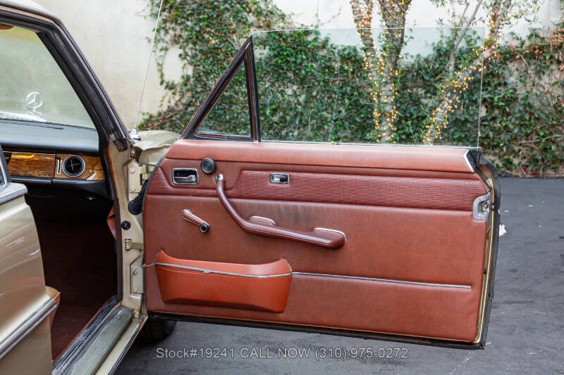 1973 Mercedes-Benz 280-Class