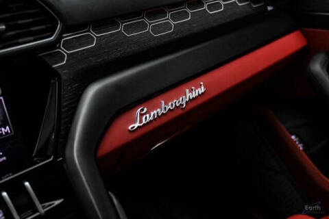 2022 Lamborghini Urus
