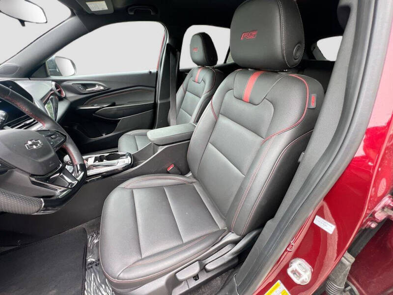 2025 Chevrolet Trax RS