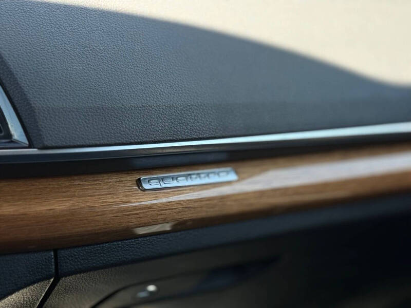 2021 Audi Q5 e quattro Premium Plus 55 TFSI