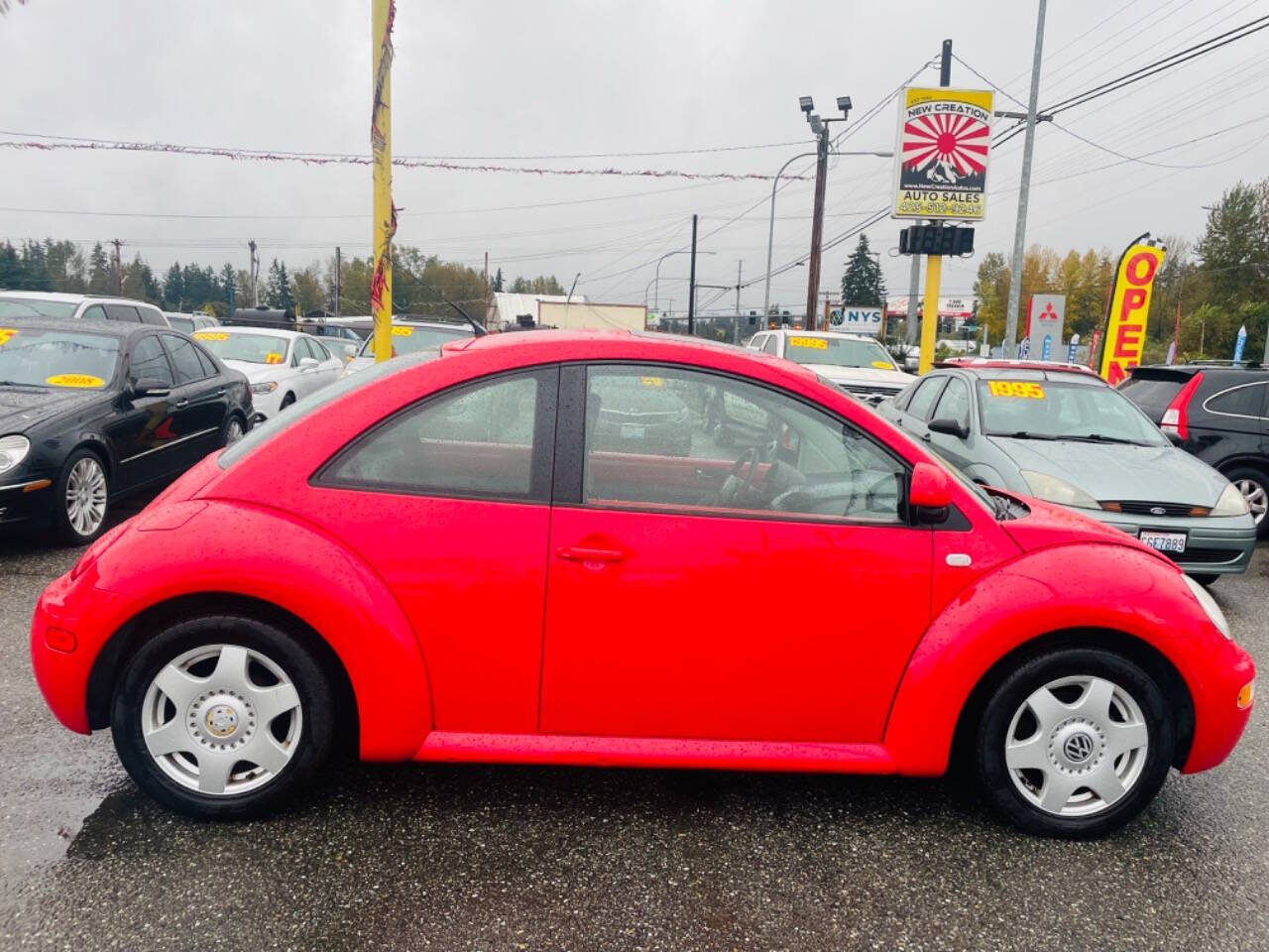 2000 Volkswagen New Beetle for sale at New Creation Auto Sales in Everett, WA