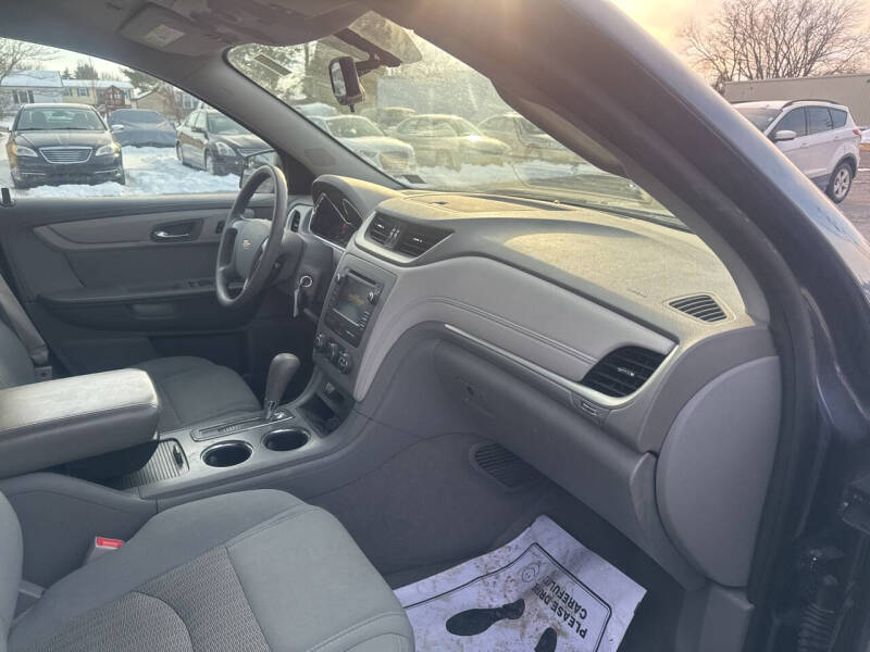 2013 Chevrolet Traverse LS