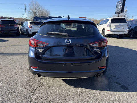 2018 Mazda MAZDA3 Touring
