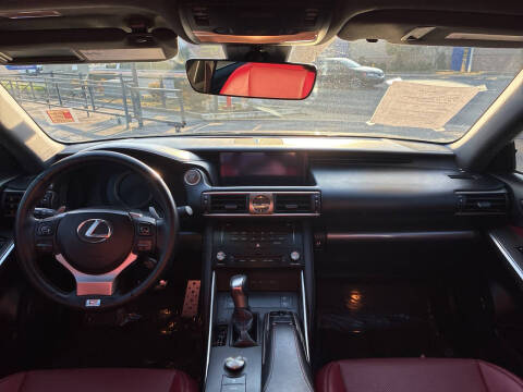 2017 Lexus IS 200t