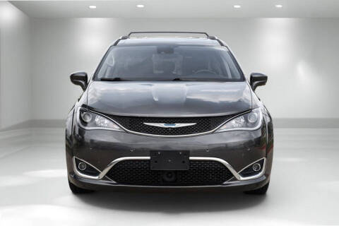 2018 Chrysler Pacifica Touring L Plus